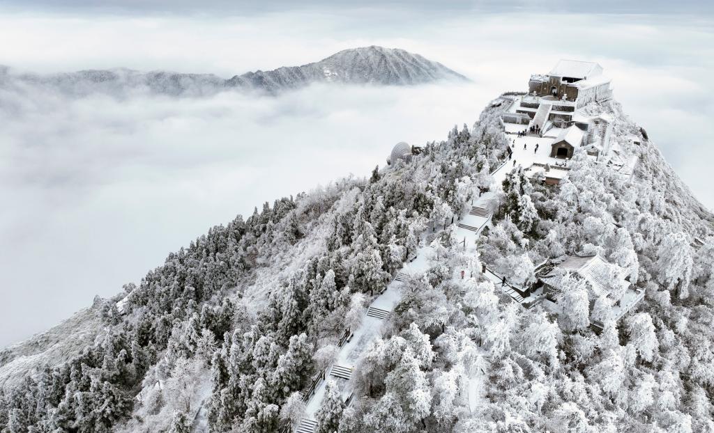 雪后南岳衡山