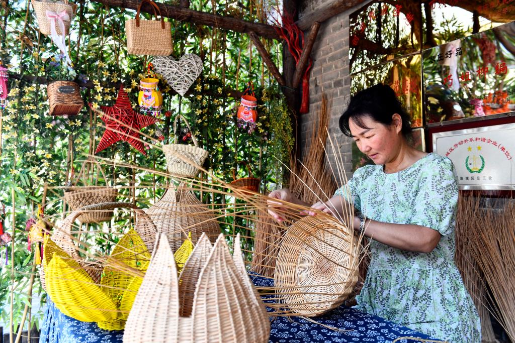 山東棗莊：非遺工坊讓非遺“活”起來傳下去